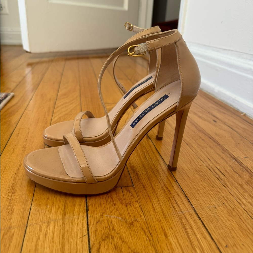 Stuart Weitzman Nude Heels